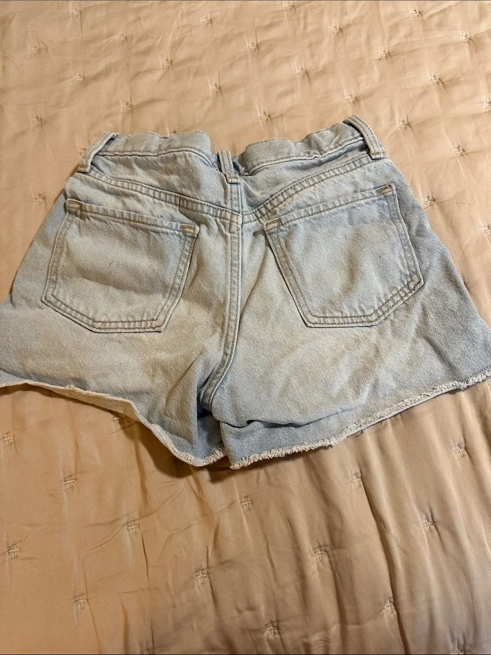 Old Navy Light Wash Distressed Denim Shorts